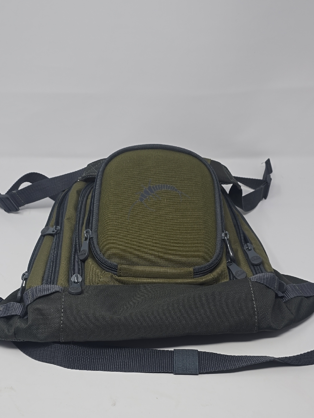 Men's Olive Green Multi-Compartment Belt Bag